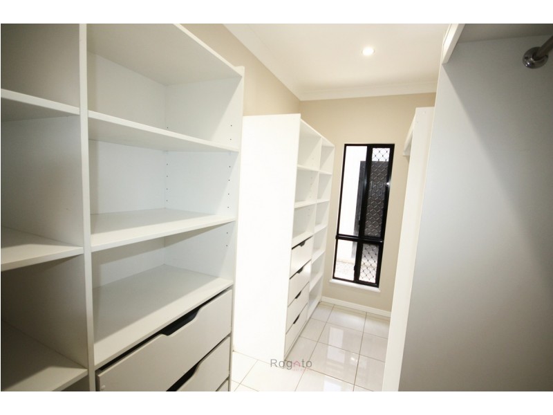 16 Yarrabee Close, Mareeba QLD 4880