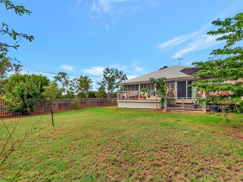 2 Stewart Street, Mareeba QLD 4880