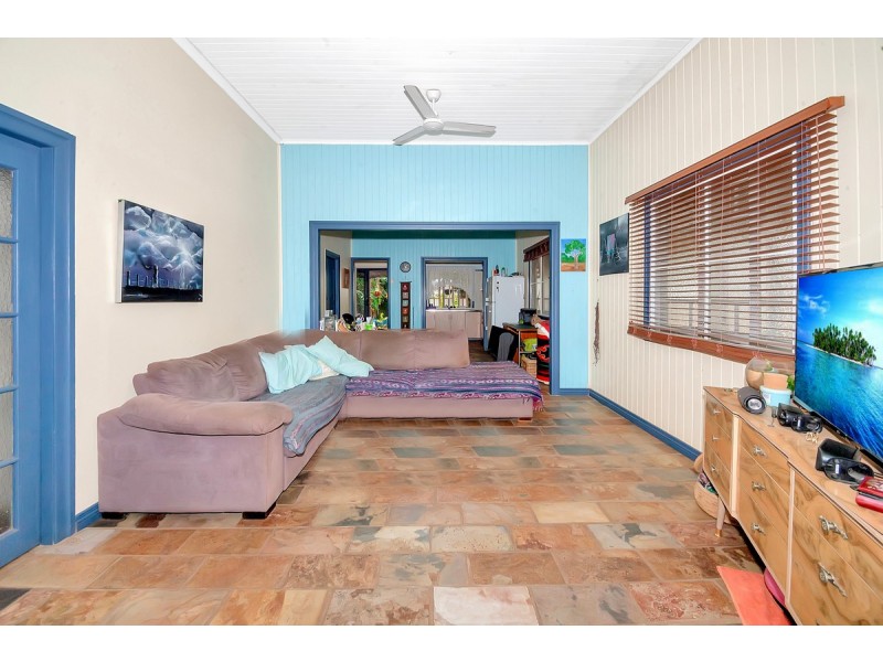7 Jasper Street, Mareeba QLD 4880