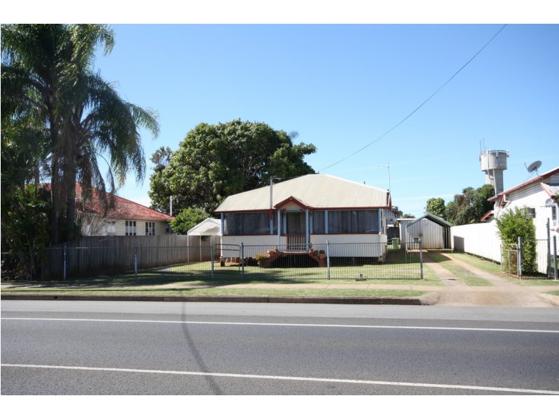 293 Byrnes Street, Mareeba QLD 4880