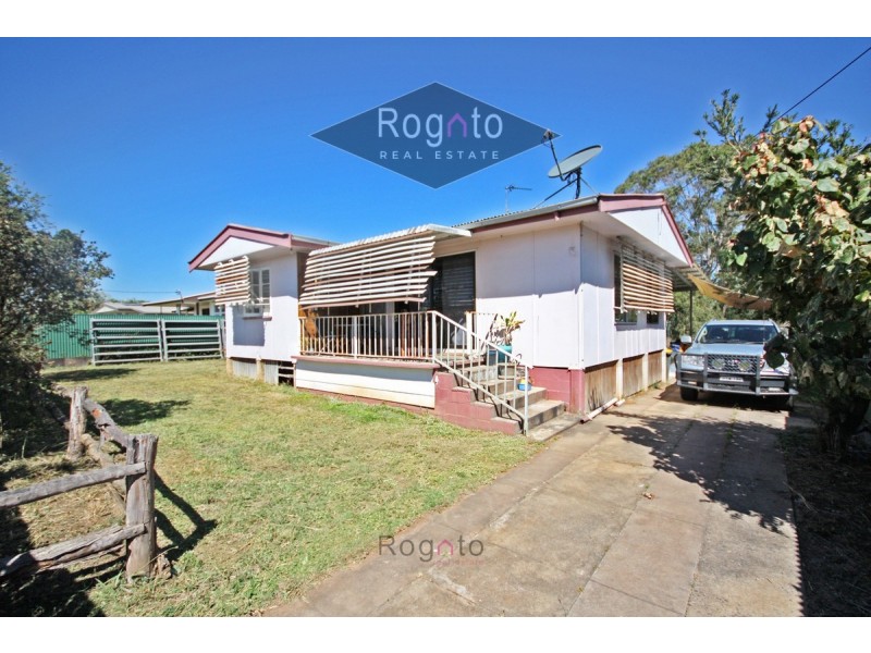 12 Robins Street, Mareeba QLD 4880