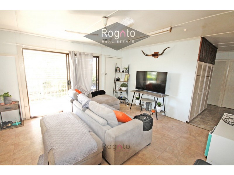 12 Robins Street, Mareeba QLD 4880