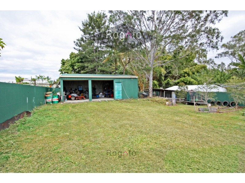 12 Robins Street, Mareeba QLD 4880