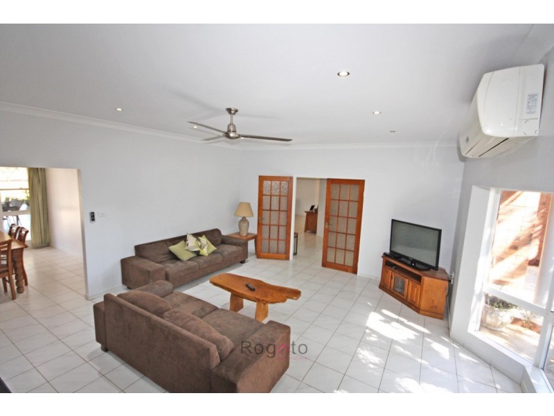 36 Owens Street, Mareeba QLD 4880