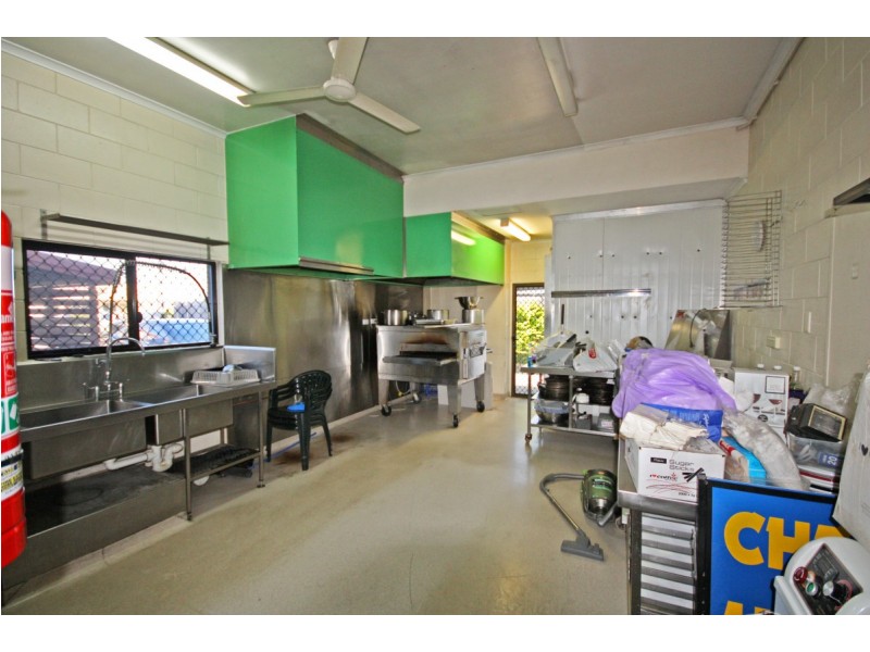 4/64 Rankin Street, Mareeba QLD 4880