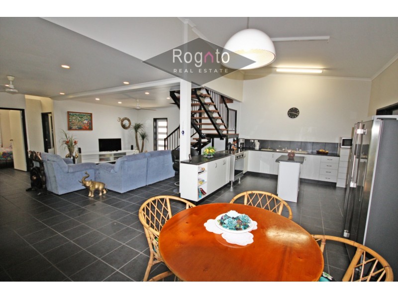 17 Ward Street, Mareeba QLD 4880