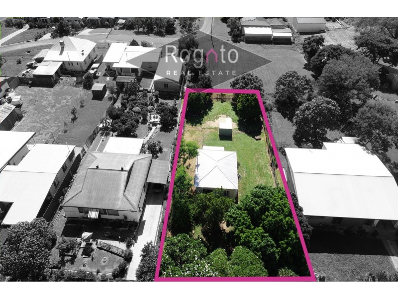 69 Walsh Street, Mareeba QLD 4880