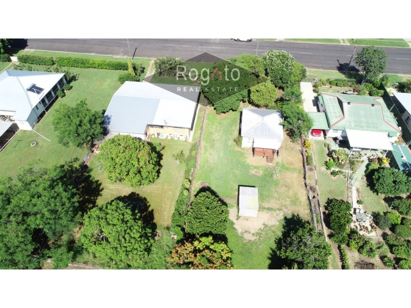 69 Walsh Street, Mareeba QLD 4880