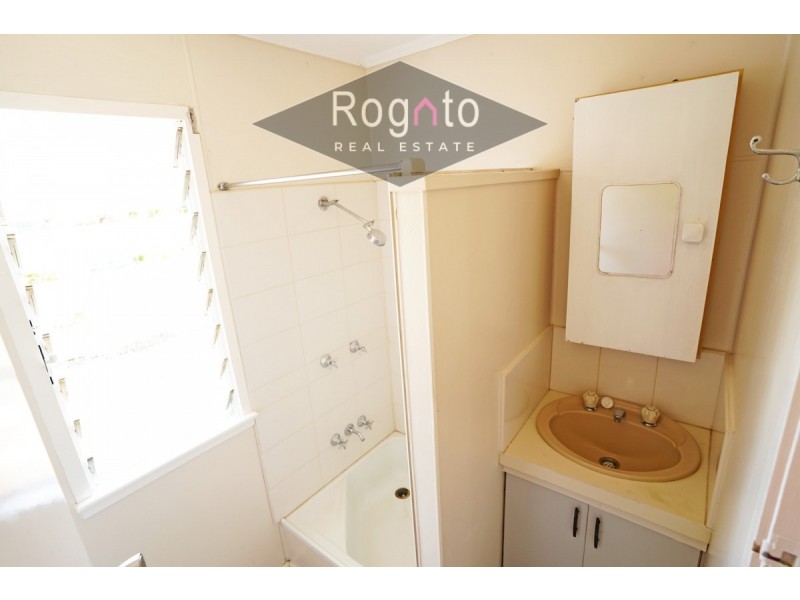 69 Walsh Street, Mareeba QLD 4880