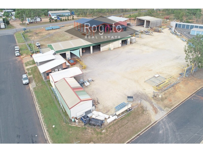 11-13 Wallace Drive, Mareeba QLD 4880