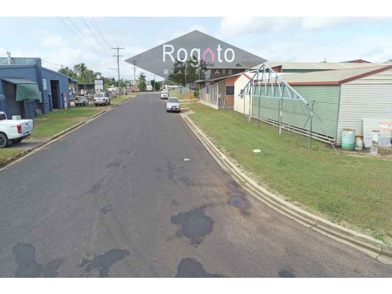 11-13 Wallace Drive, Mareeba QLD 4880