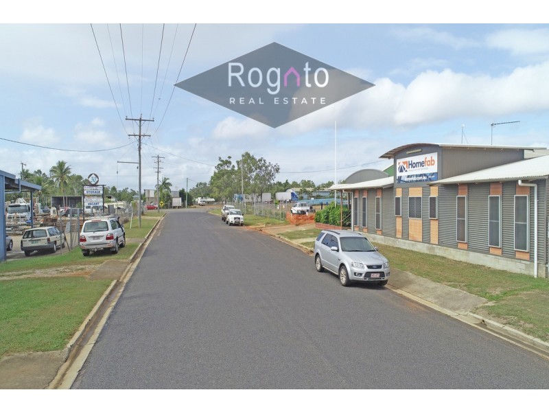 11-13 Wallace Drive, Mareeba QLD 4880