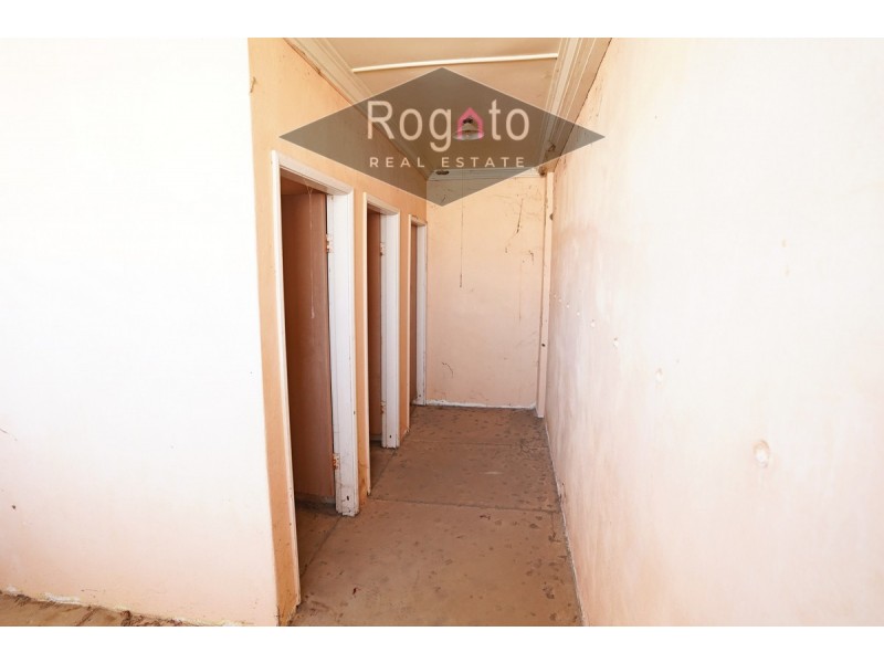 35 Raleigh Street, Dimbulah QLD 4872