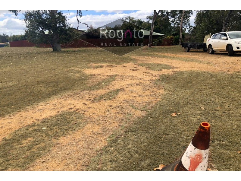 42 Godwin Drive, Mareeba QLD 4880