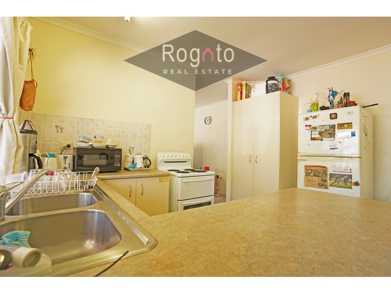 2 Palm Close, Mareeba QLD 4880