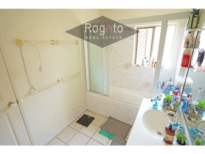 2 Palm Close, Mareeba QLD 4880
