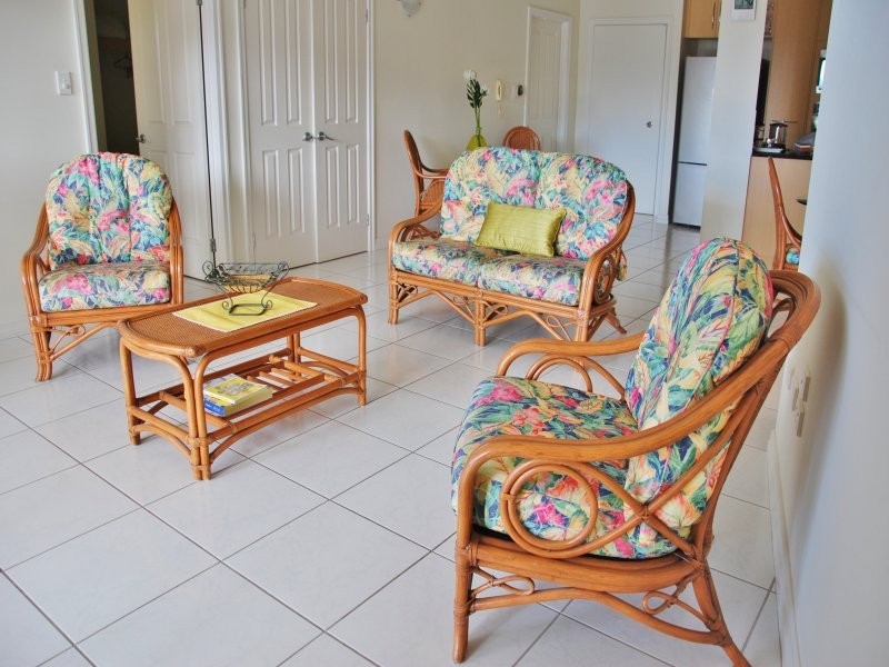 9 Anthony Street, South Townsville QLD 4810