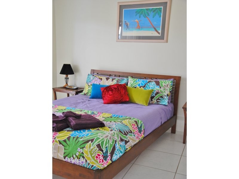 9 Anthony Street, South Townsville QLD 4810