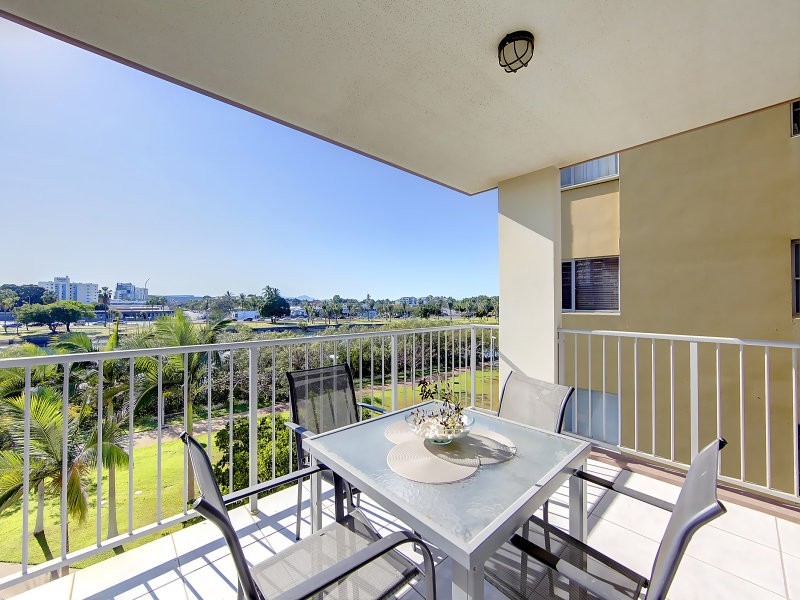 41/11-17 Stanley Street, Townsville City QLD 4810