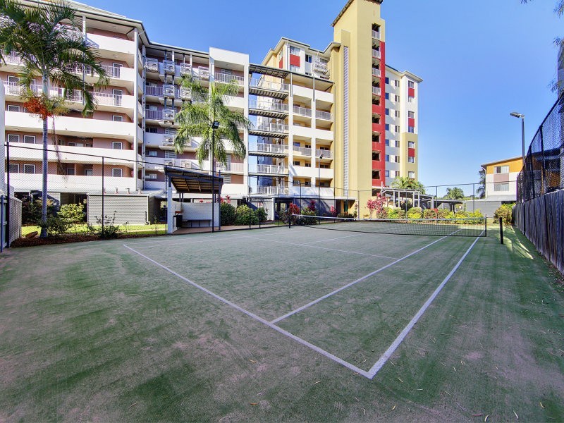 41/11-17 Stanley Street, Townsville City QLD 4810