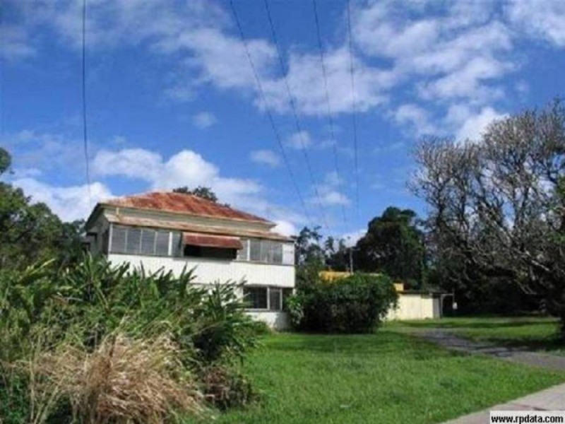 81-83 Bruce Highway, Edmonton QLD 4869