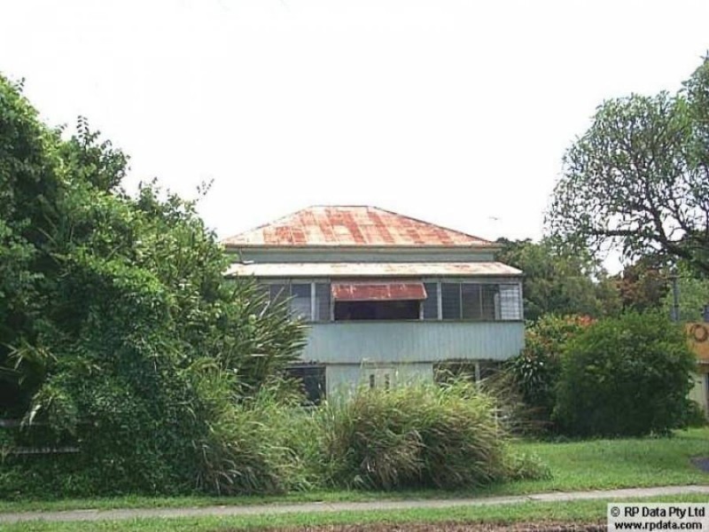 81-83 Bruce Highway, Edmonton QLD 4869