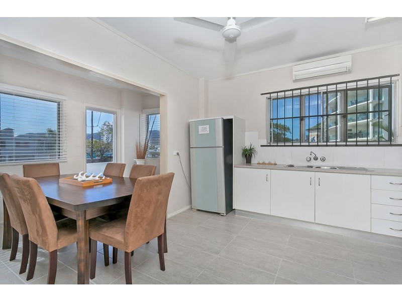 2/31 McLeod Street, Cairns City QLD 4870