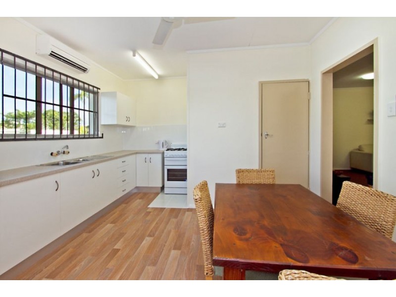 31 McLeod Street, Cairns City QLD 4870