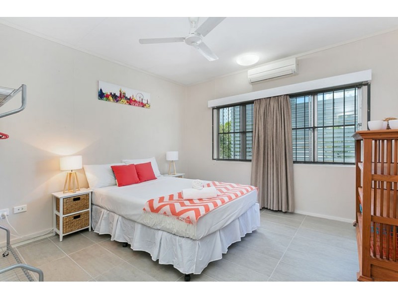 31 McLeod Street, Cairns City QLD 4870