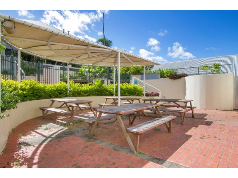 136 Sheridan Street, Cairns QLD 4870