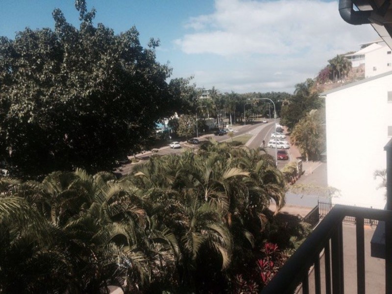 12/43 The Strand, North Ward QLD 4810