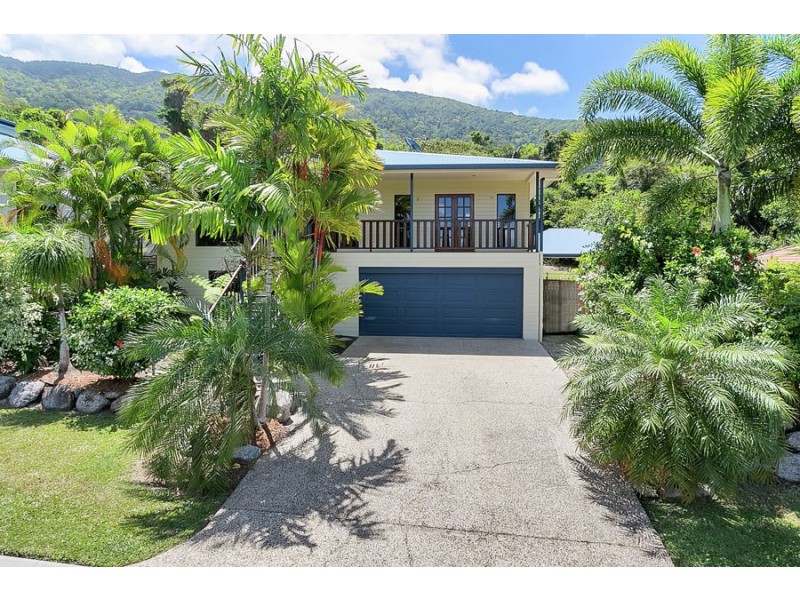 24 Macarthur Close, Palm Cove QLD 4879