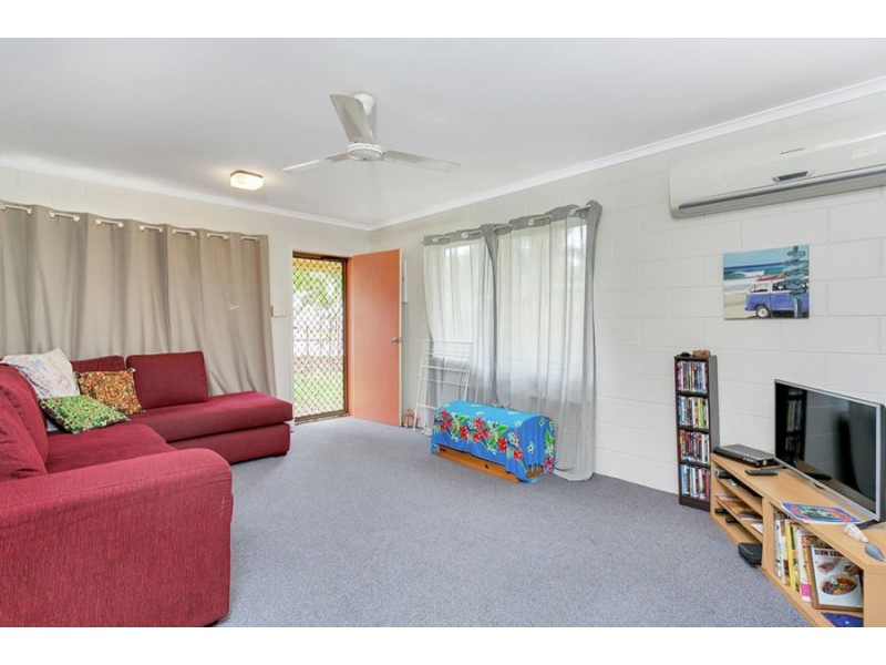 68 Irene Street, Mooroobool QLD 4870