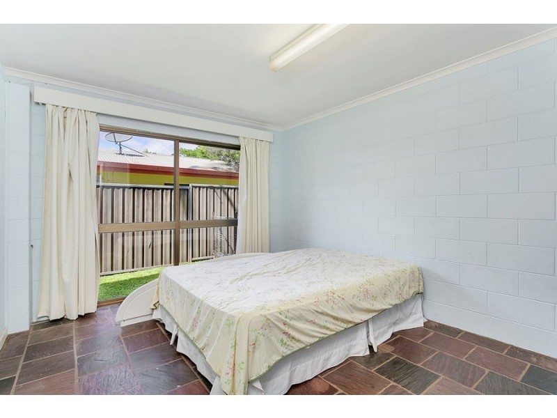 70 Irene Street, Mooroobool QLD 4870