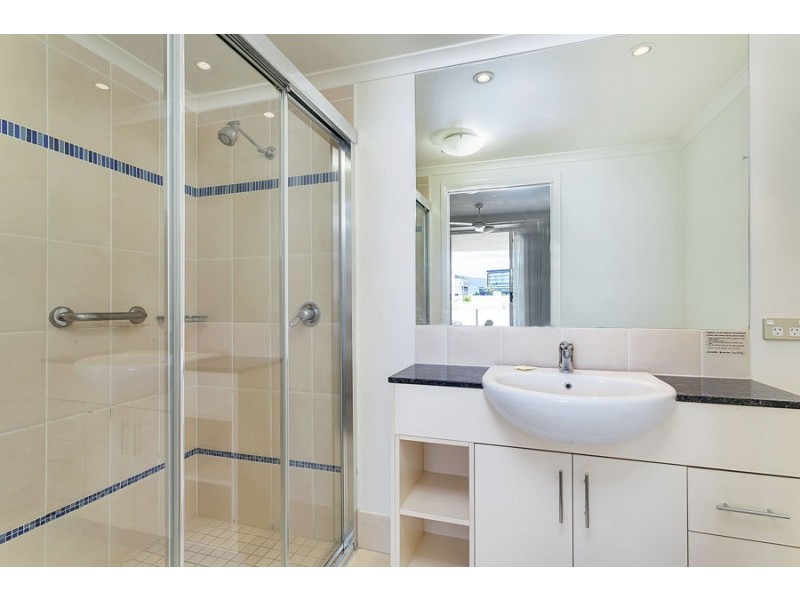 202/6 Lake Street, Cairns City QLD 4870