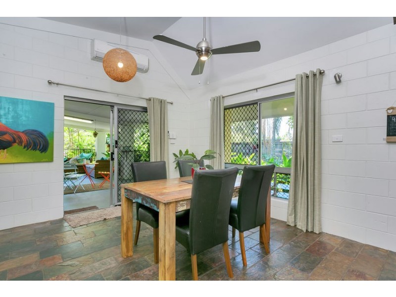 5 Moonah Street, Holloways Beach QLD 4878