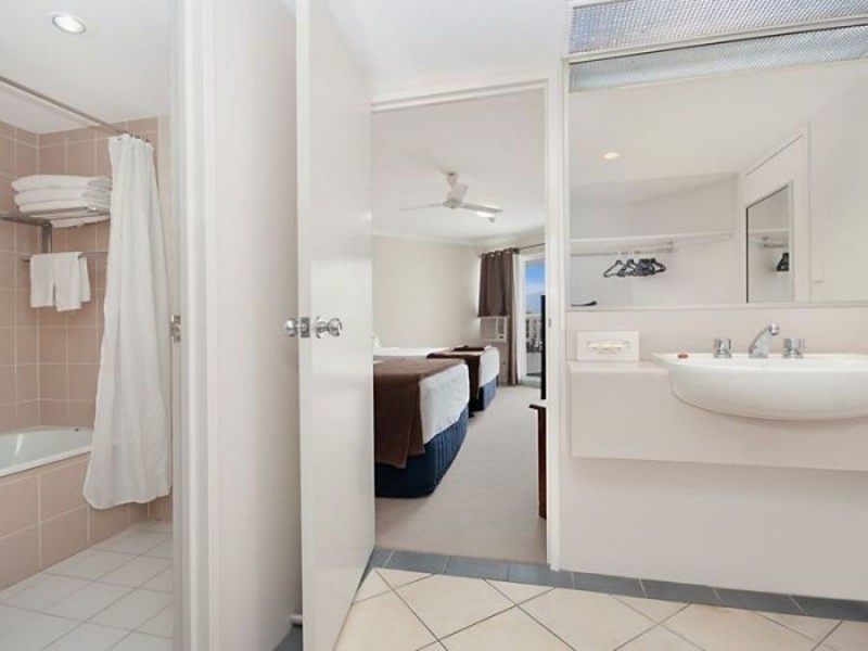 Cairns North QLD 4870