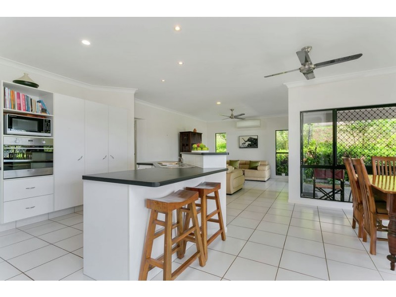 48 Flindersia Street, Redlynch QLD 4870