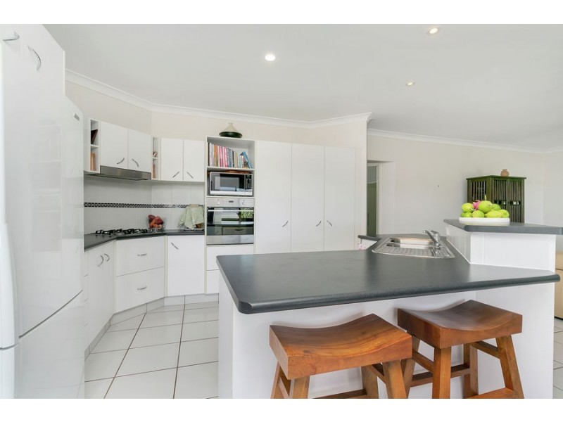 48 Flindersia Street, Redlynch QLD 4870