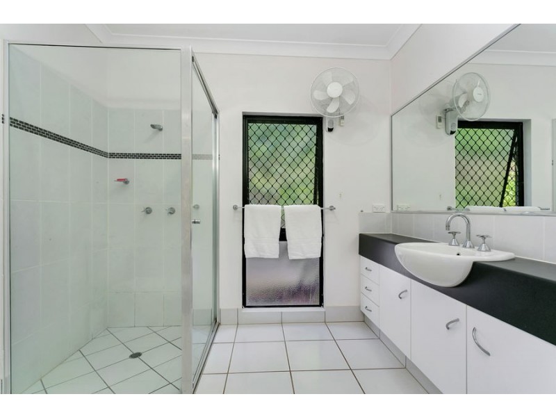 48 Flindersia Street, Redlynch QLD 4870