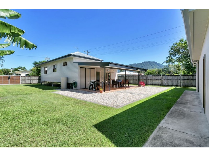14 Gough Street, Manunda QLD 4870