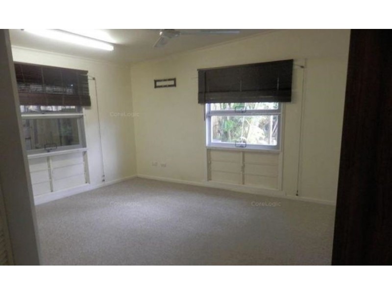 22 Best Street, Yorkeys Knob QLD 4878