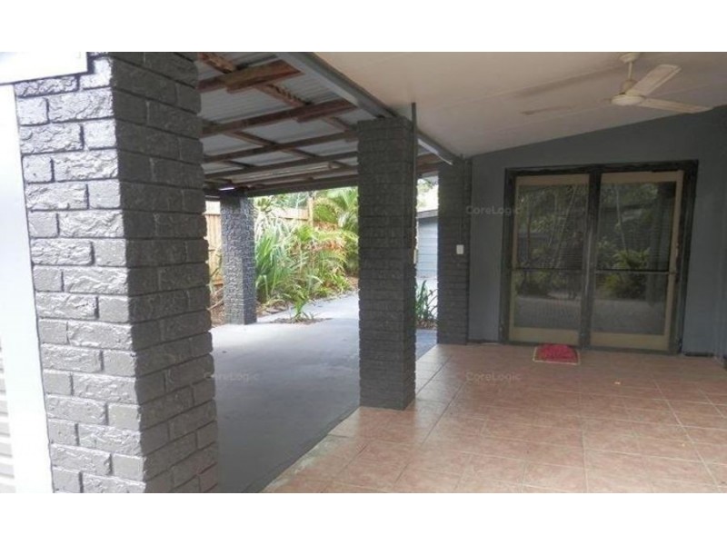 22 Best Street, Yorkeys Knob QLD 4878