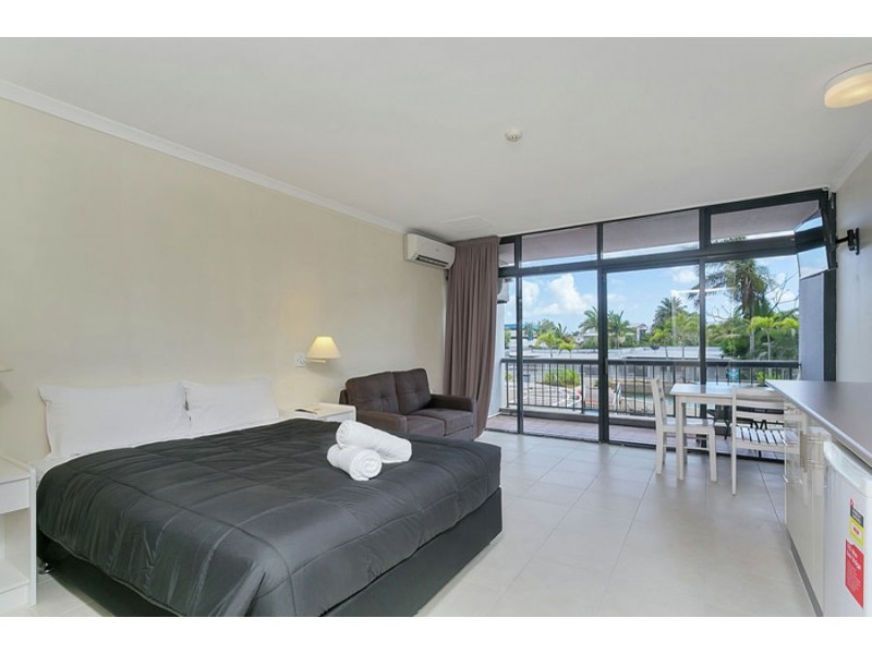 136 Sheridan Street, Cairns City QLD 4870