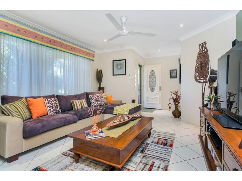 15 Knight Road, Smithfield QLD 4878