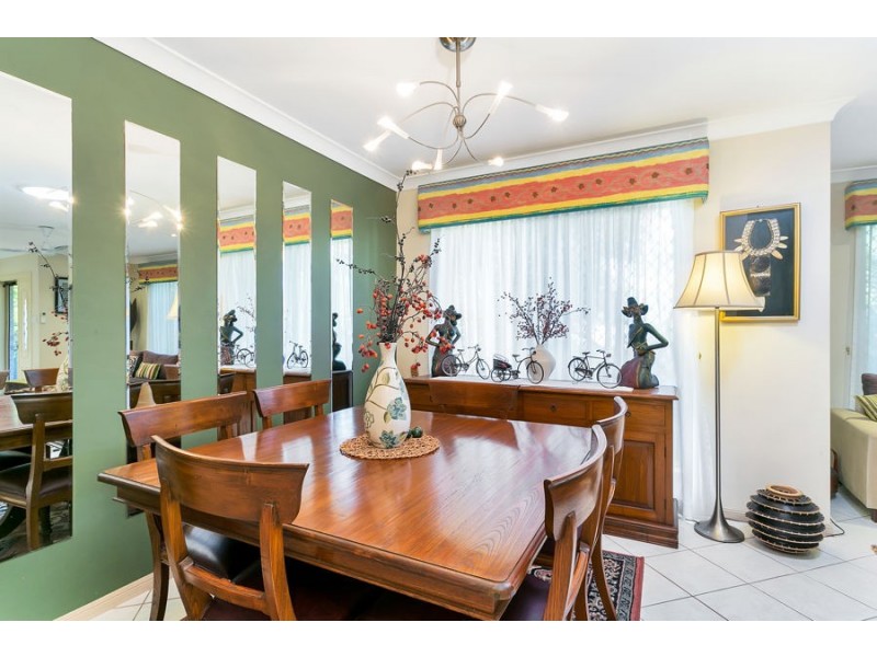 15 Knight Road, Smithfield QLD 4878