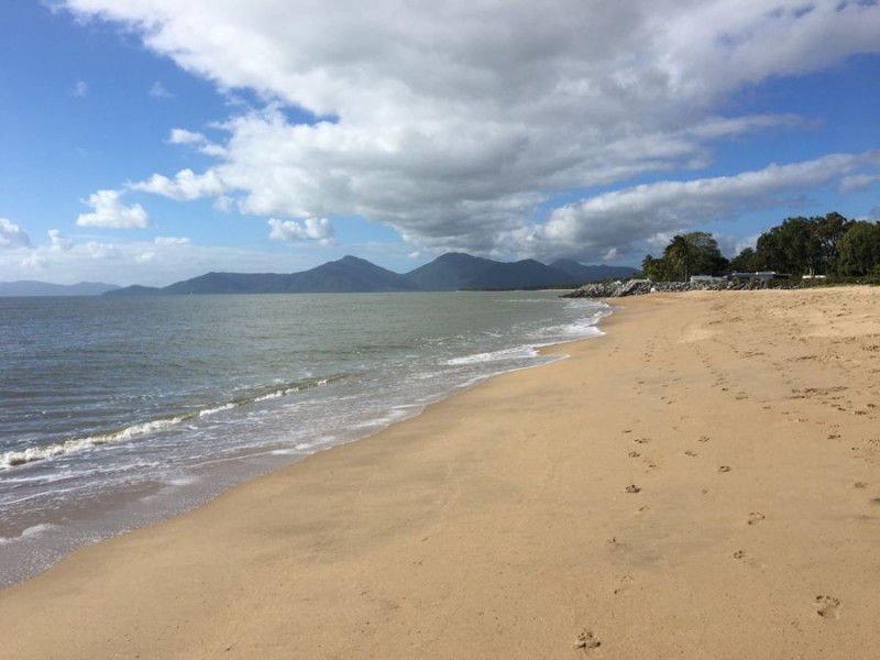 63 Willow Street, Holloways Beach QLD 4878