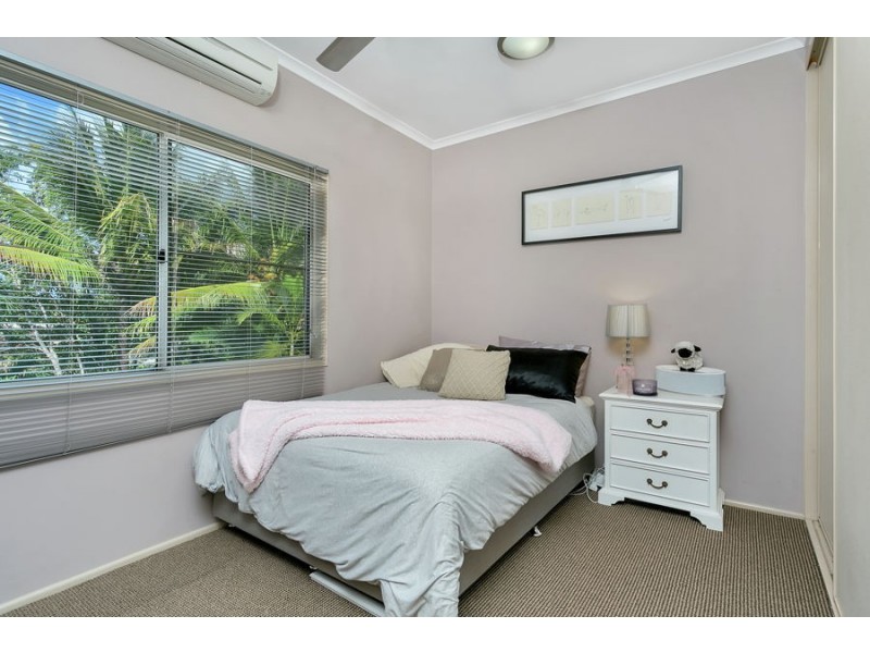 1 Sandpiper Court, Bayview Heights QLD 4868