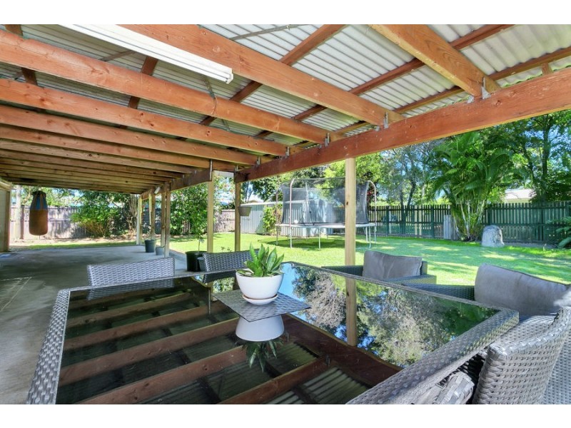 9 Sirius Street, Bentley Park QLD 4869