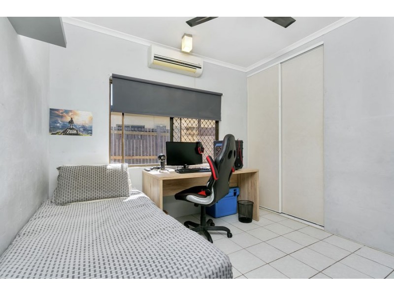 9 Sirius Street, Bentley Park QLD 4869